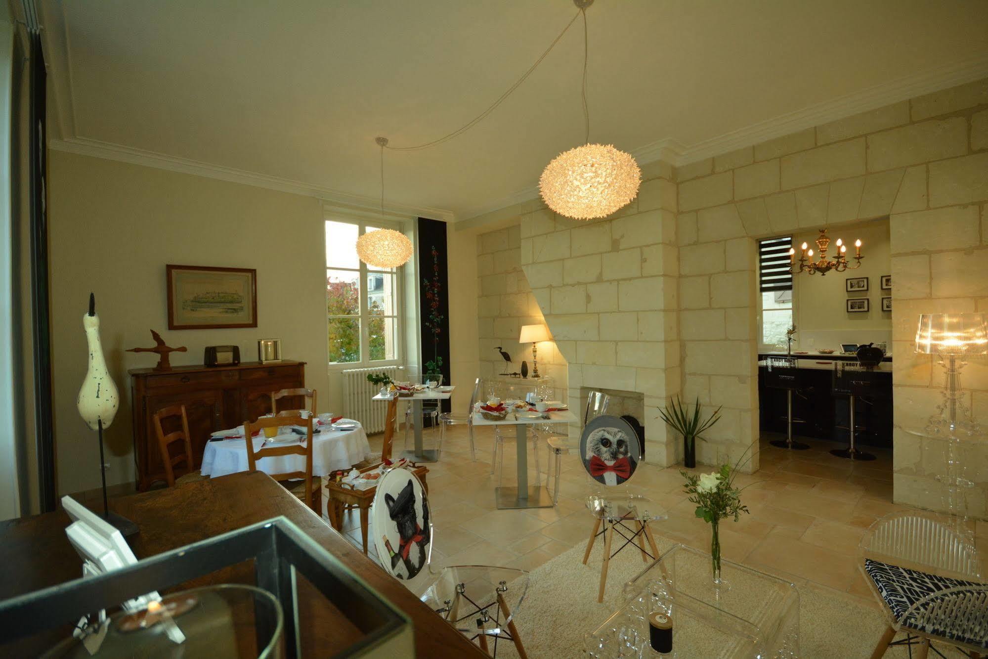 Bed & Breakfast Domaine Du Heron Chinon